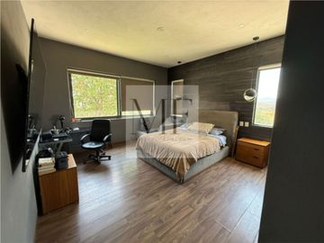 RESIDENCIA EN VENTA TRES RIOS
