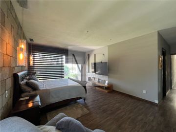 RESIDENCIA EN VENTA TRES RIOS