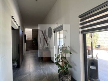 RESIDENCIA EN VENTA TRES RIOS