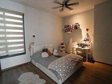 CASA EN VENTA RESERVA REAL