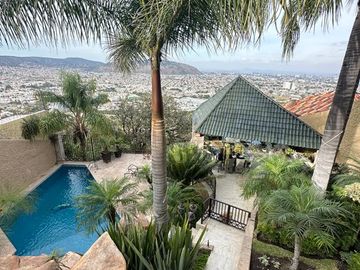 RESIDENCIA VENTA CD. BUGAMBILIAS