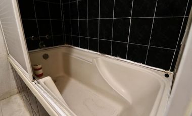 CASA EN VENTA EN MORELIA, UBICADA EN COL. ARRIAGA RIVERA.