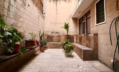 CASA EN VENTA EN MORELIA, UBICADA EN COL. ARRIAGA RIVERA.