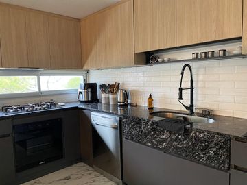 Cod 102 CATEGORIA / ALQUILER Y VENTA - Sobre línea del mar