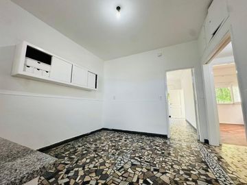 Alquiler 2 Dorm Garage Patio Jardin al Frente