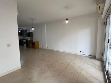 Venta Monoambiente divisible con balcón en Almagro