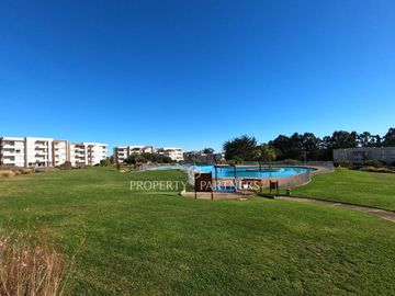 ¡Oportunidad Única! Departamento Amoblado con Excelente Distribución y Equipamiento Completo