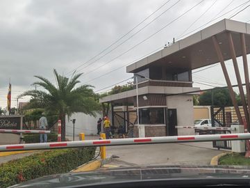 Terreno en Urb. La Delicia, Via a Salitre  GabH