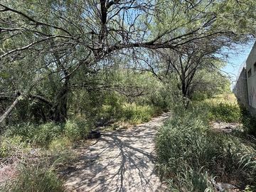 TERRENO INDUSTRIAL EN VENTA CIENEGA DE FLORES