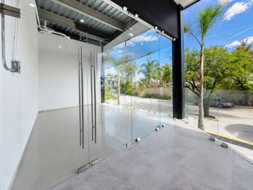 LOCAL EN PB | RENTA | Local 1 · 38.46 m² esquina · $14,999/mes