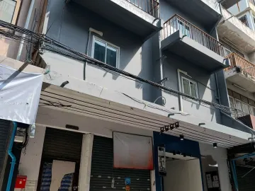 For Rent Retail Space in Phra Khanong Nuea, Watthana, Bangkok