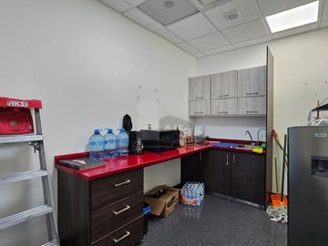 Oficina comercial en venta en Vista del Sol, Chihuahua, Chihuahua