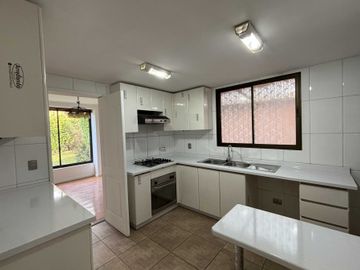 Casa en venta  en HUECHURABA