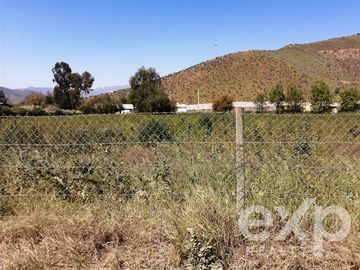 Sitio en Venta en CURACAVI LO AGUILA SECTOR SEMILLERO