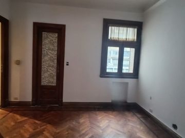 VENTA 2 AMBIENTES MICROCENTRO
