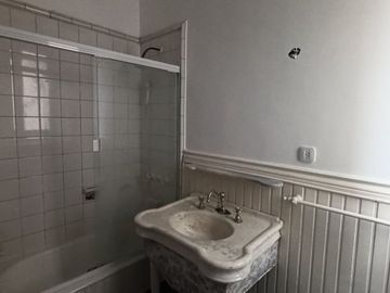 VENTA 2 AMBIENTES MICROCENTRO