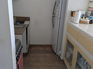 ALQUILER MONOAMBIENTE CON BALCON EN RECOLETA