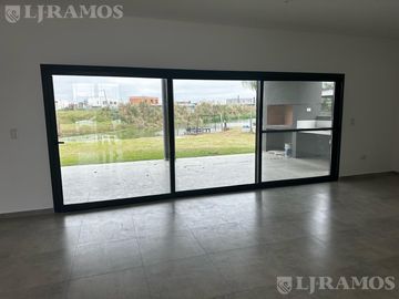 Casa en El Canton - Norte PG