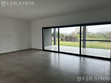 Casa en El Canton - Norte PG