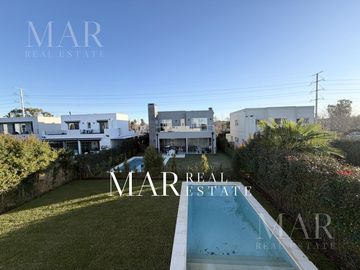 Casa en Venta, 5 dorm a estrenar en Barrio Las Tipas, Nordelta