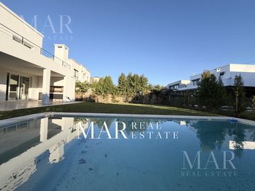 Casa en Venta, 5 dorm a estrenar en Barrio Las Tipas, Nordelta