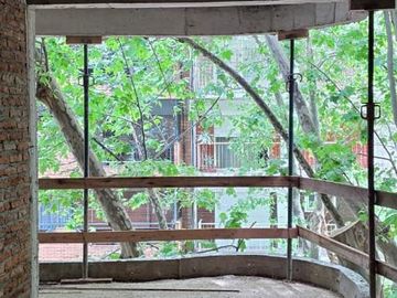 Local en construcción en Colegiales