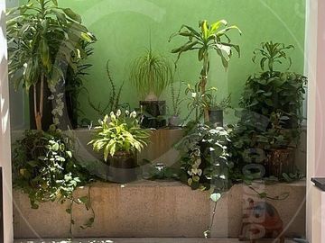 Venta de Moderna residencia en Zona Esmeralda