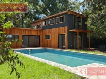 Moderna casa 3 dorm c /pileta  en un entorno unico -Ingeniero Maschwitz