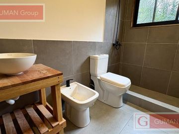 Moderna casa 3 dorm c /pileta  en un entorno unico -Ingeniero Maschwitz