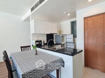 2-BR Condo at Wind Sukhumvit 23 near BTS Asok