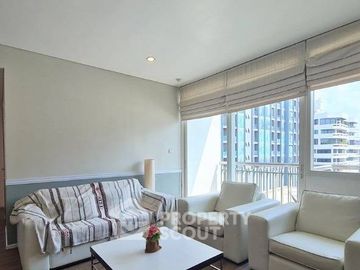 2-BR Condo at Wind Sukhumvit 23 near BTS Asok