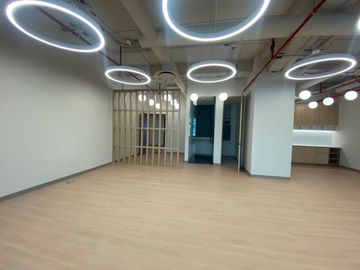 Oficina en renta Interlomas