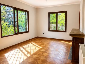 Casa en arriendo  en LAS CONDES