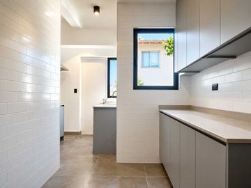 Casa en arriendo  en LAS CONDES