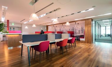 Membresía de coworking en Regus Quito, Cumbaya – {{city}}