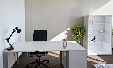 Uso de oficina privada bajo demanda en Regus Quito, Cumbaya {{city}}