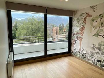 Casa en arriendo  en LO BARNECHEA