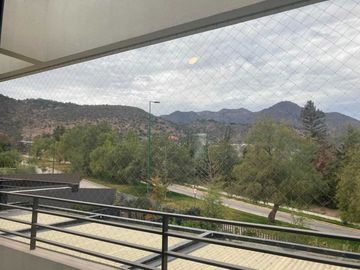 Casa en arriendo  en LO BARNECHEA