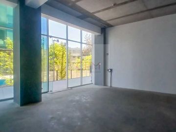 Local comercial en arriendo  en LAS CONDES