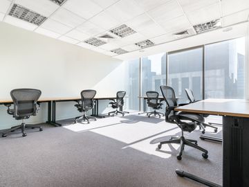 Oficina privada en alquiler – Regus Santiago, Costanera en {{city}}