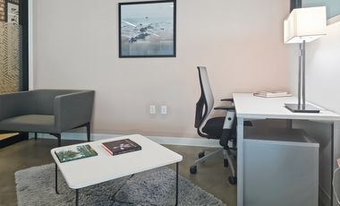 Uso de oficina privada bajo demanda en Regus SANTIAGO, El Golf 40 {{city}}