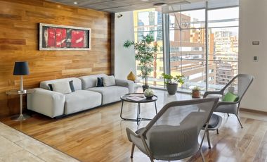 Oficina privada en alquiler – Regus SANTIAGO, El Golf 40 en {{city}}