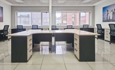 Coworking en alquiler – HQ Santiago, Barcelona en {{city}}