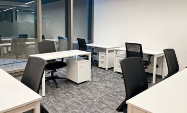 Alquiler de oficina abierta bellamente diseñada para 10 personas en Santiago, Riesco Las Condes