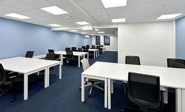 Oficina grande en alquiler – HQ Santiago, Enrique Foster {{city}}