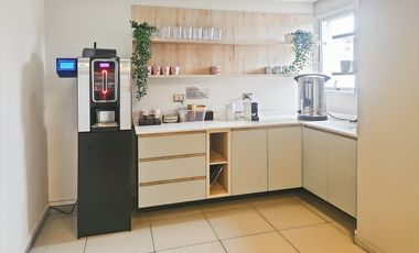 Oficina grande en alquiler – HQ Santiago, Barcelona {{city}}