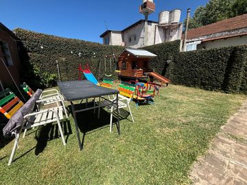 Casa en venta 3 amb c/jardín y cochera -TEMPERLEY