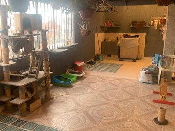 Casa en venta de 5 habitaciones con terraza en Bogotá, Villa del Rio.