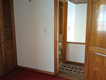 Casa en venta de 3 habitaciones en Bogotá, Cedritos.