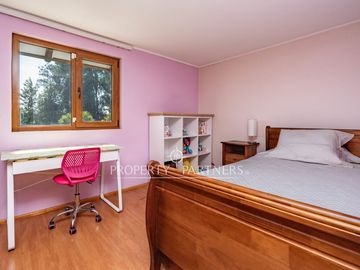 Arriendo de hermosa propiedad en consolidado condominio de la comuna